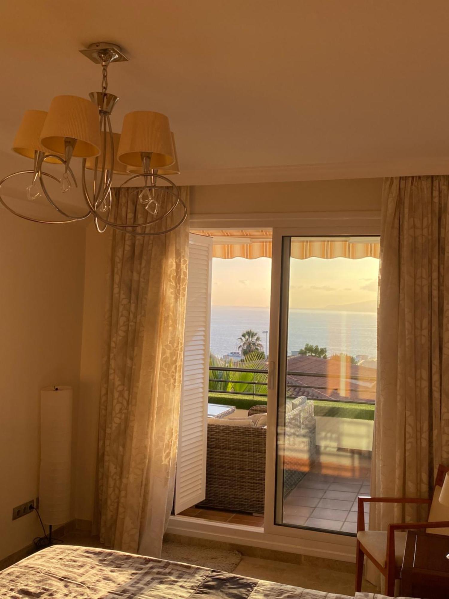 Apartment With Spectacular View In Puerto Santiago Puerto de Santiago  Buitenkant foto