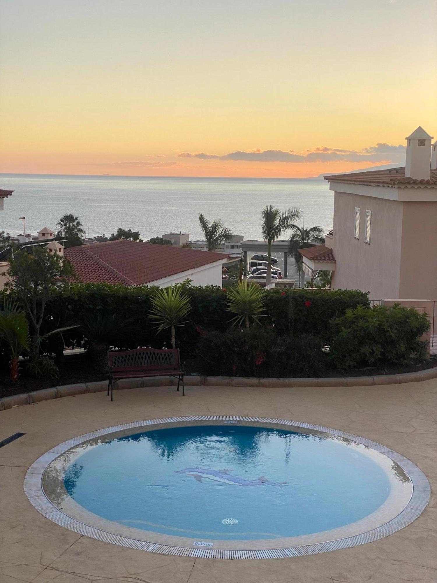 Apartment With Spectacular View In Puerto Santiago Puerto de Santiago  Buitenkant foto